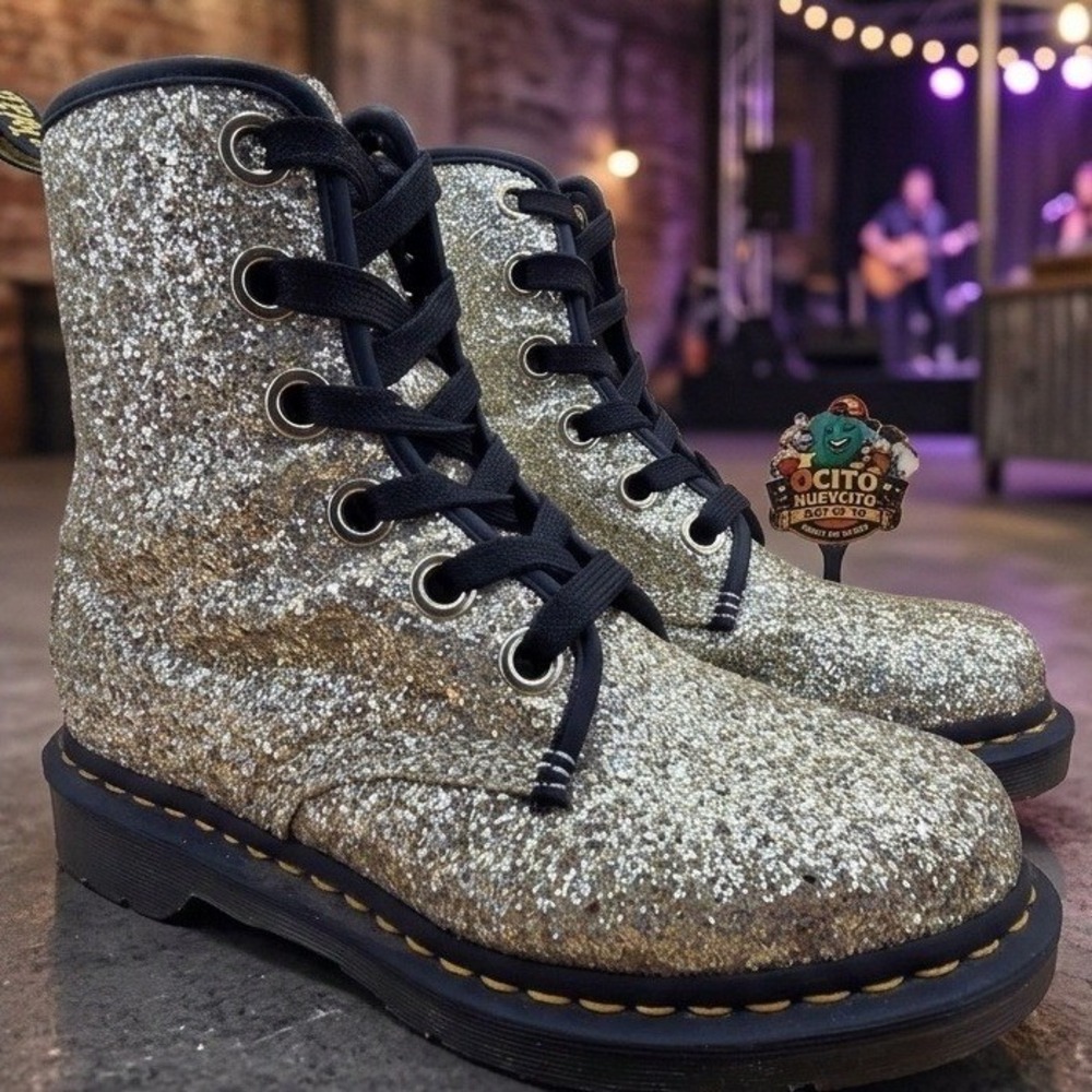 Dr. Martens 1460 Farrah Gold Chunky Glitter 8 Eye Boots Womens 7 EU 38